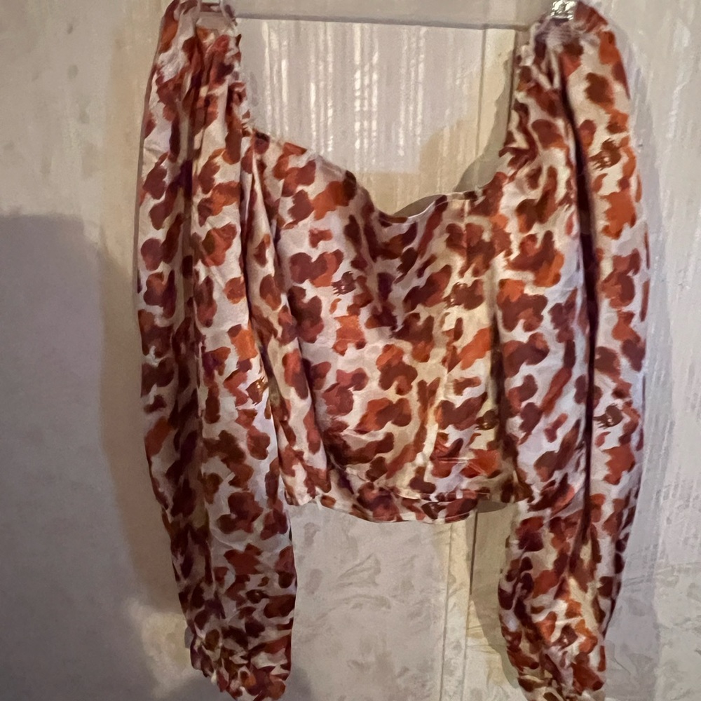Forever 21 cropped top long sleeve ox